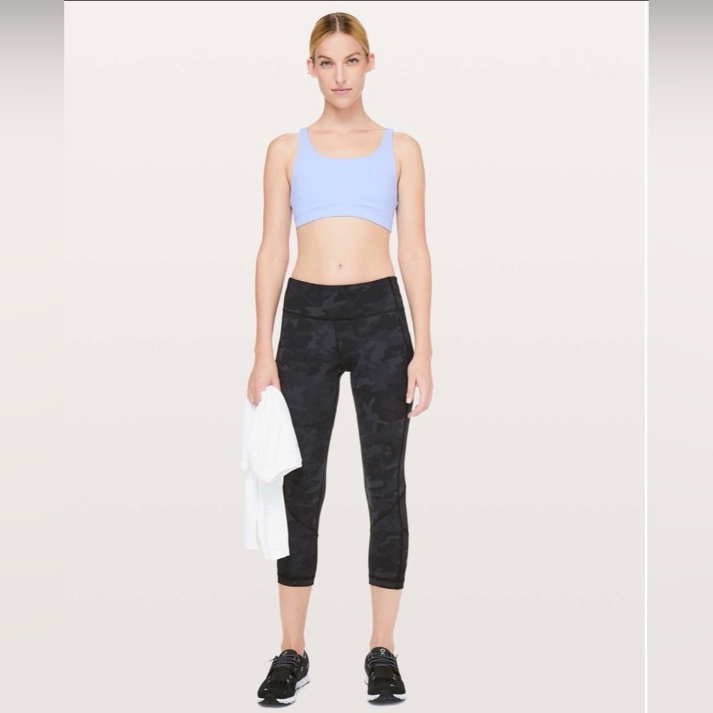 Lululemon Energy Bra *Strapped Hydrangea Blue